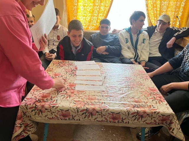 В рамках программы «Культура для школьников» в Федосеевском СДК состоялась музыкально – игровая программа «Песни военных лет»